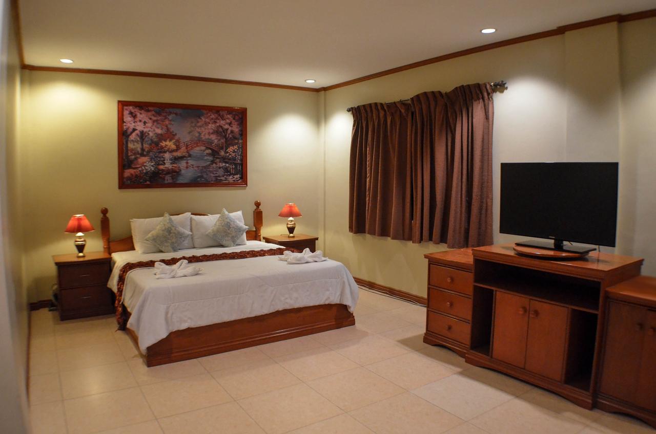 Subic Waterfront Resort And Hotel Ngoại thất bức ảnh